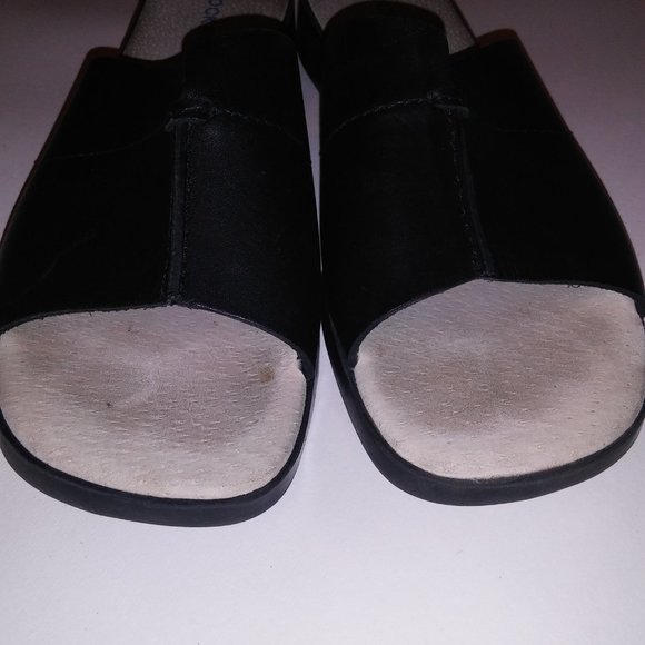 Dockers Sandal Daytona Womens Size 7M Black Leather Upper Slip On Slides Open To - Picture 10 of 16